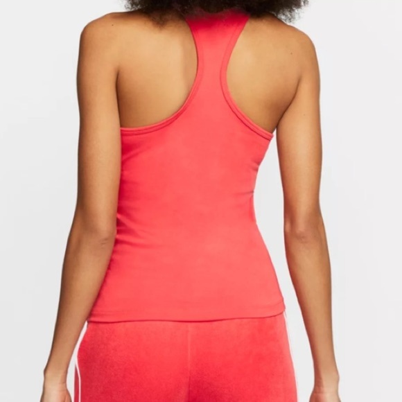 Nike Women's Heritage 1972 USA Tank - Picture 3 of 11